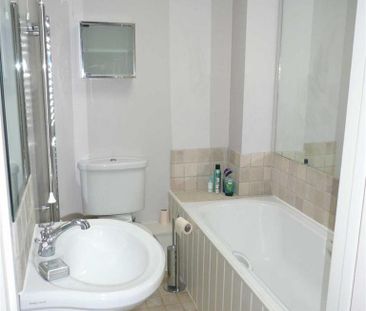 1 bedroom barn conversion to rent - Photo 4