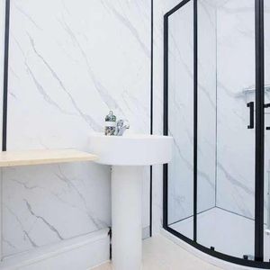 Sanford Mews, Epsom Road, Guildford, Surrey, GU1 - Photo 2