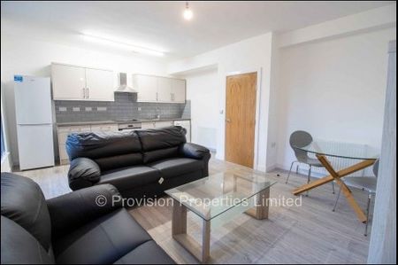 2 Bedroom Lets in Leeds - Photo 2