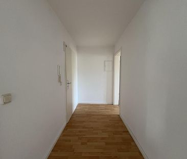 Zweiraumwohnung mit Tageslichtbad in Zwickau - Photo 6