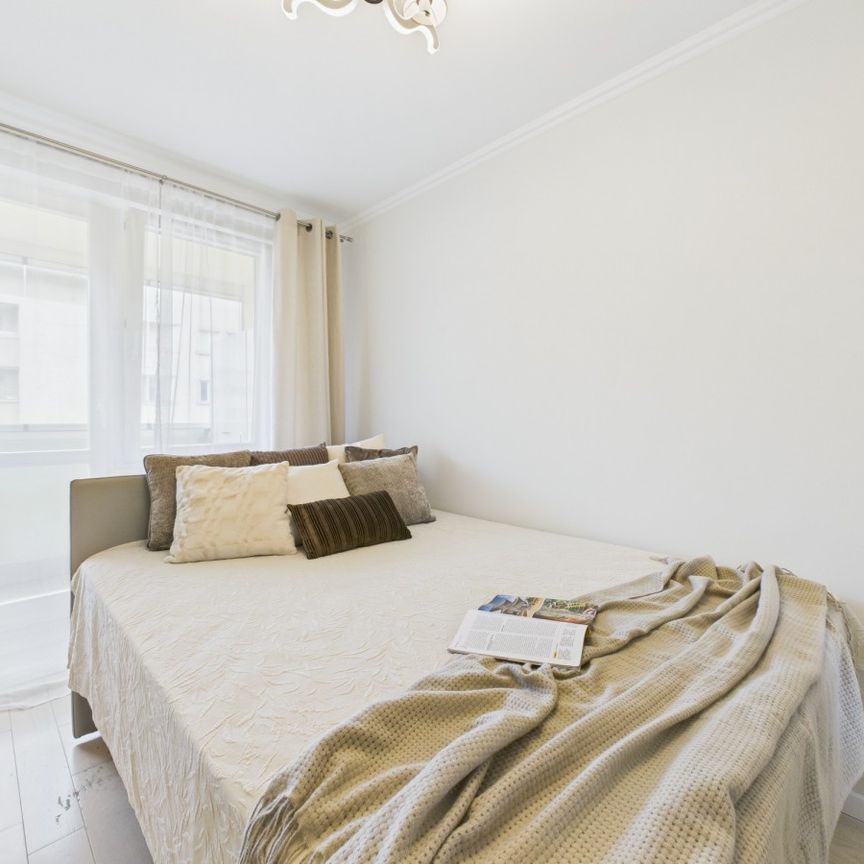 3 pokoje/Metro Wilanowska/garaż i basen w cenie - Zdjęcie 1