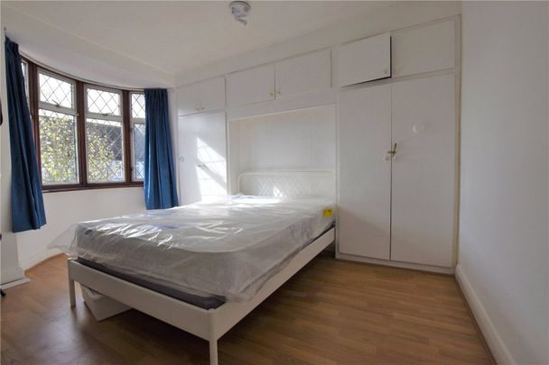 Alderton Road, Croydon, Surrey, CR0 - Photo 1