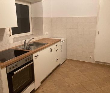 Helle, renovierte Single - Wohnung 62qm mit Terrasse - Photo 4