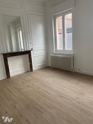 A LOUER LOCAL PROFESSIONNEL LYS LEZ LANNOY - Photo 1