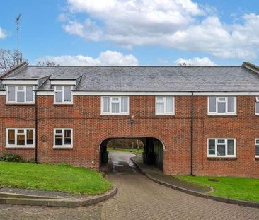 St. Johns, Redhill, RH1 - Photo 4