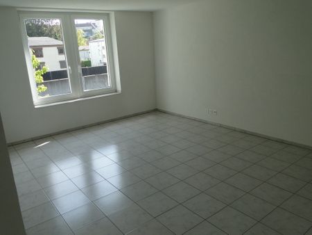 Per sofort zu vermieten: Moderne 4.5 Zi-Wohnung mit Gartenanteil und eigene Waschmaschine in 5012 Schönenwerd - Foto 5