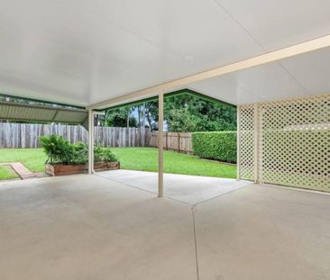 Freshly Painted Interior - Solar - Big Backyard - Near Mt Sheridan ... - Photo 1