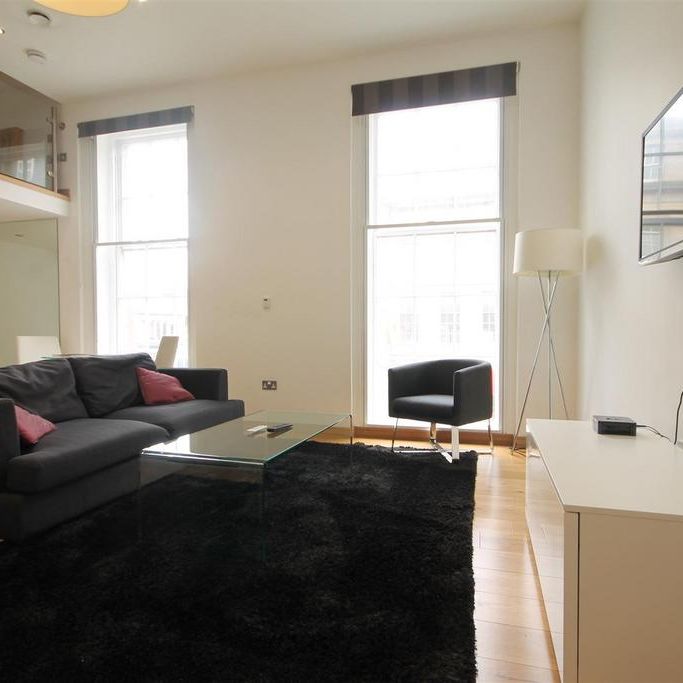 Studio to rent - Photo 1