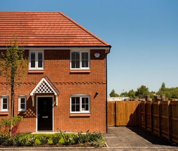 3 bedroom semi-detached house to rent - Photo 1