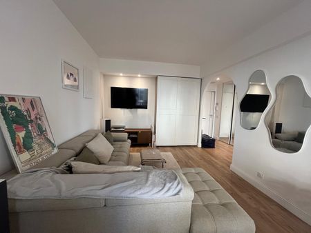 Location Appartement 2 pièces 53m² NICE 06000 - Photo 2