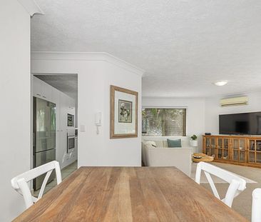 11/68 Stanhill Drive, Surfers Paradise QLD 4217 - Photo 3