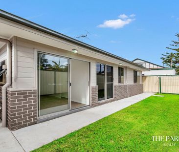 Newly Renovated Two Bedroom Granny Flat - Photo 2