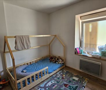 Location Appartement 4 pièces 80m² - Photo 3