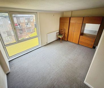 3 bedroom maisonette to rent Middle Hay View, Sheffield - Photo 5