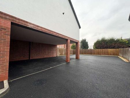 Vine Street, Hazel Grove, Stockport, SK7 - Photo 2