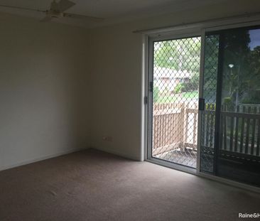 3 Bedroom Townhouse in a Secure Gated Complex - Photo 6