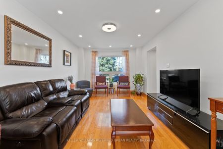 Detached Home For Lease | W8123444 - Photo 2