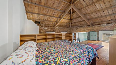 Sophisticated Living - Photo 2