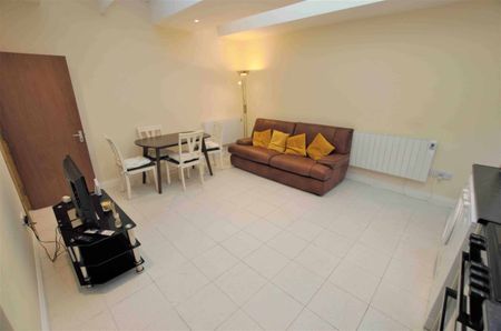 Albert College Park, Glasnevin, Dublin 11 - Photo 3