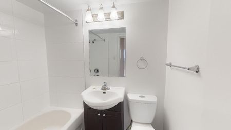 Cote Saint-Luc - Photo 2