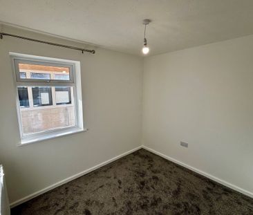 Sandgalls Drive, Lakenheath, BRANDON - Photo 4