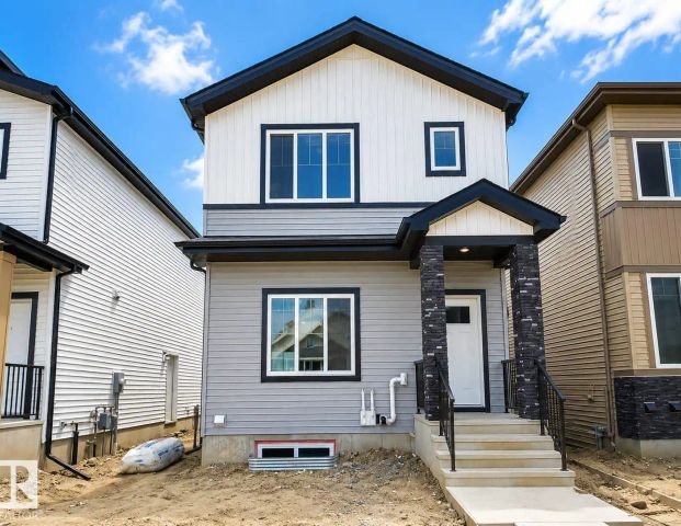 336 Munn Way — 3 Bedroom - Photo 1