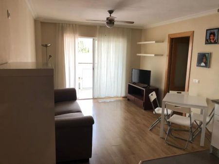 Alquiler de piso en Calle Juan Bautista Maury - Photo 3