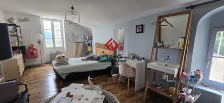 Location Maison 7 pièces 253m² LA TRONCHE 38700 - Photo 4