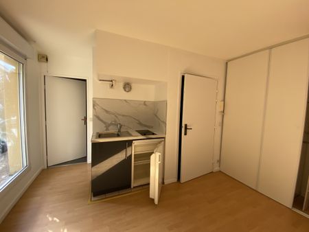 STUDIO AVEC JARDIN GIF SUR YVETTE - Photo 3