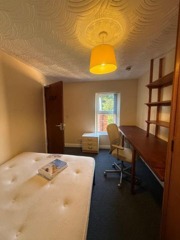 7 bedroom terraced house to rent - Photo 5