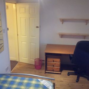 17 TEIGNMOUTH ROAD - Photo 2