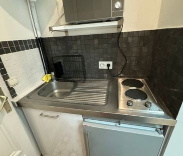 Location appartement 1 pièce, 10.00m², Paris 16 - Photo 3