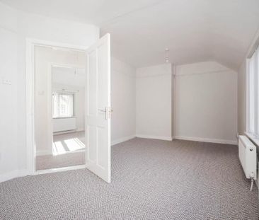 168 Dunluce Avenue, Belfast, BT9 7AZ - Photo 4
