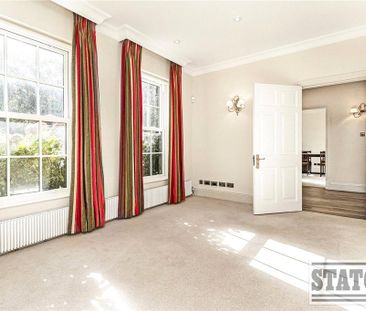 4 bedroom detached house to rent - Photo 3