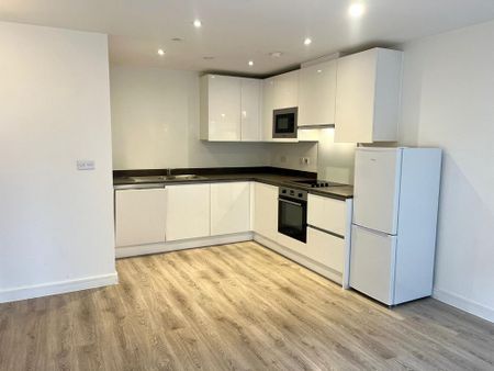 1 bedroom flat to rent - Photo 2