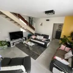 Maison à louer 4 pièces 104m² - Photo 1