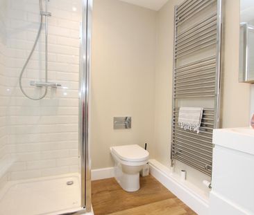 2 bedroom terraced house to rent - Photo 6