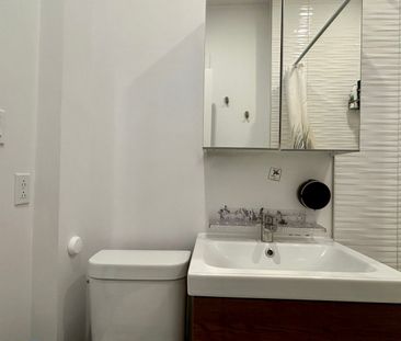 4095 Boul. Décarie, Montréal (Côte-des-Neiges, QC H4A - Photo 2