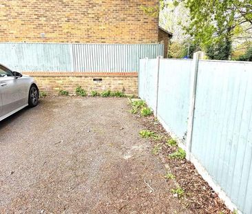 Chilcombe Way, Lower Earley, Reading, RG6 - Photo 3