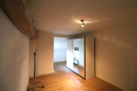 Te huur: Ruime Woonboerderij (4-5 slaapkamers) te huur op een TOP Locatie in het Pittoreske dorp EIJCKELRADE - Photo 4