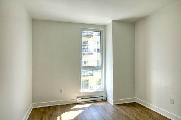 9675 Av. Papineau - Photo 1