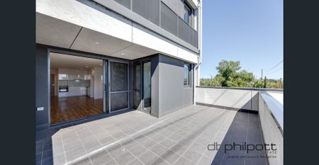 Brand New, Bright & Beautiful – Prospect Living Done Right! - Photo 4