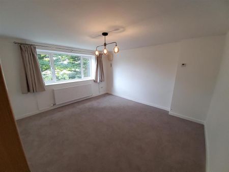 3 bedroom barn conversion to rent - Photo 3