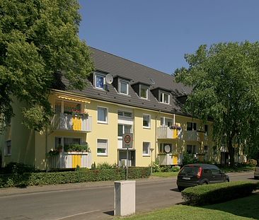 3-Zimmer-Wohnung in Düsseldorf-Gerresheim (unrenovierte Übergabe) - Photo 1