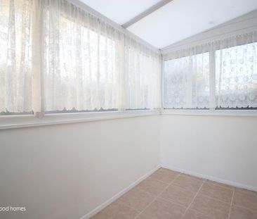 2 bedroom bungalow to rent - Photo 3