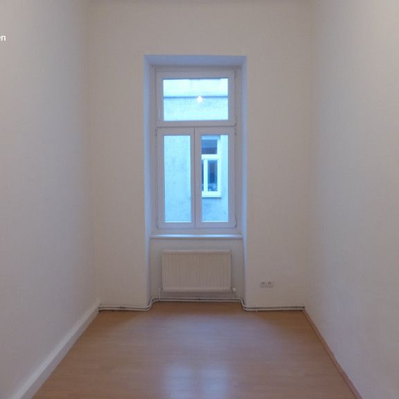 Unbefristete 2,5-Zimmer-Altbauwohnung in der Bandgasse - Photo 1