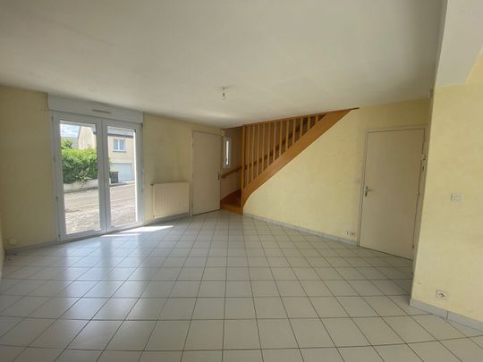 SAINT BERTHEVIN pavillon T5 de 88 m² - Photo 1