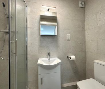 Gammons Lane, Watford - Photo 6