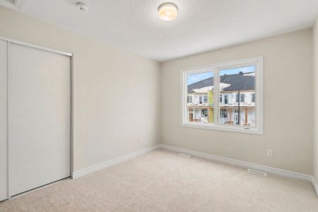 For Lease - 414 Broadcast Avenue, Orleans - Cumberland and Area, Ontario - Photo 5