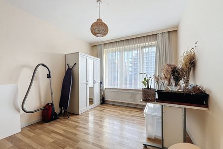 Appartement 3 chambres de 115m² - PEB C - Photo 2